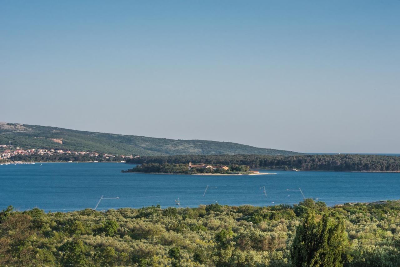 Sun & Sea Villa Kornic Exterior photo